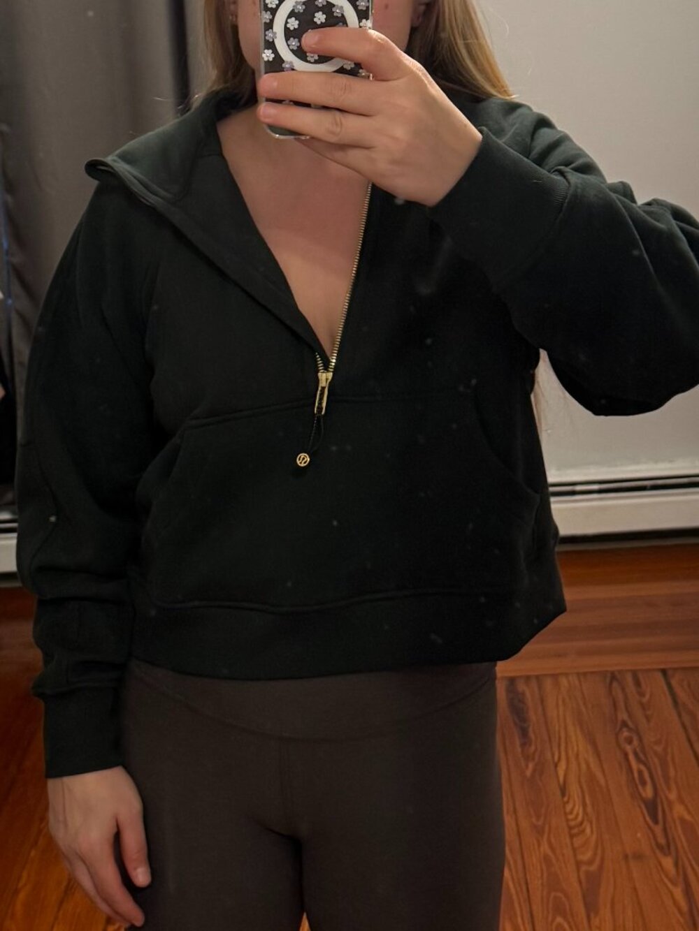 Lululemon Cropped Scuba Hoodie XS/S GREEN